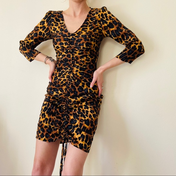 New Zara leopard print ruched mini dress - Picture 3 of 9